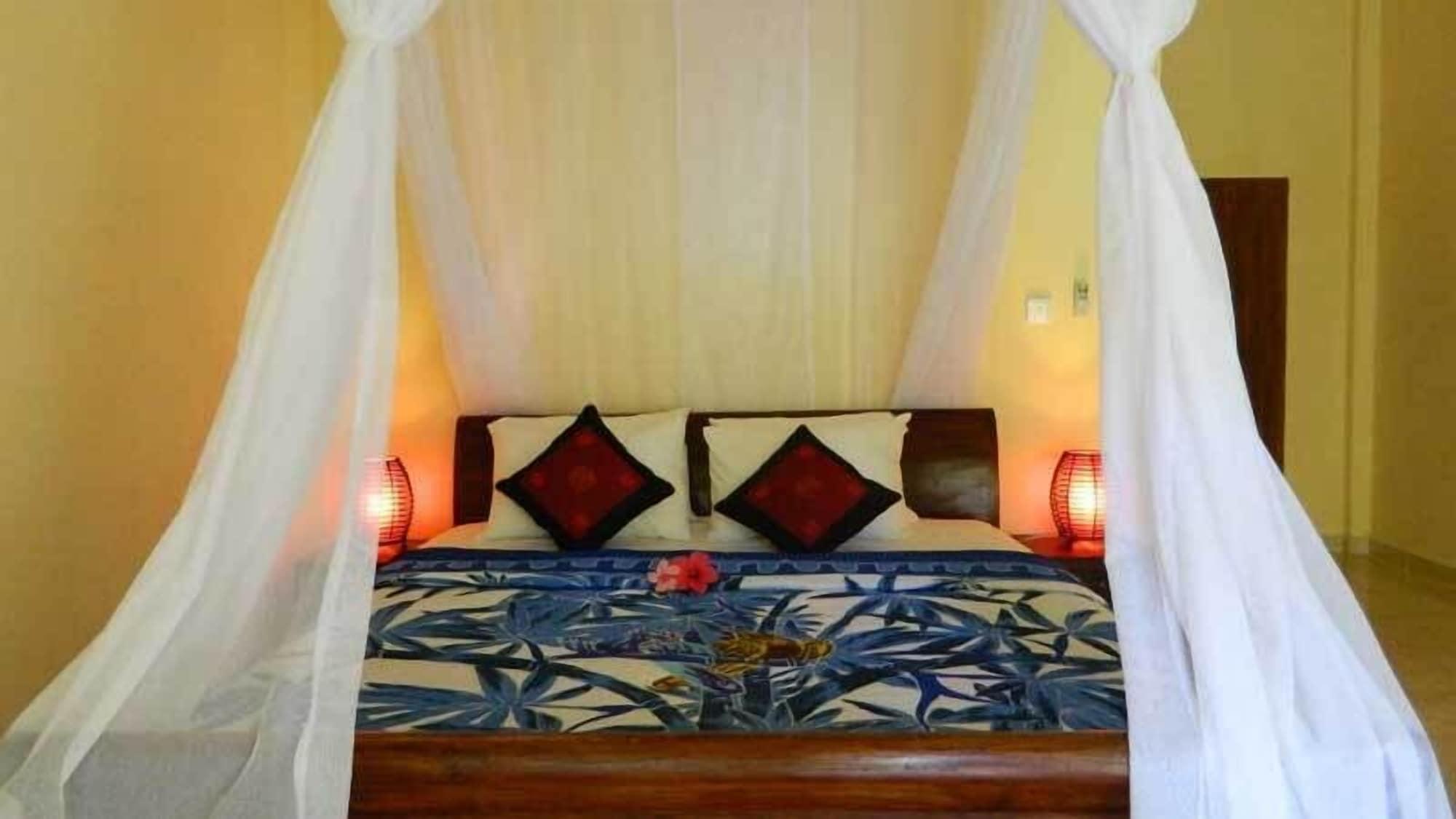 Bali Bhuana Beach Cottages Amed Esterno foto